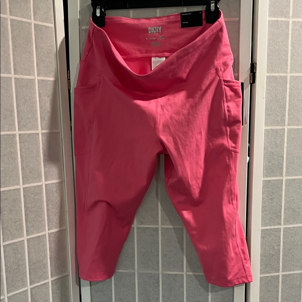 DKNY Women Knee Short Vibrant Pink Leggings